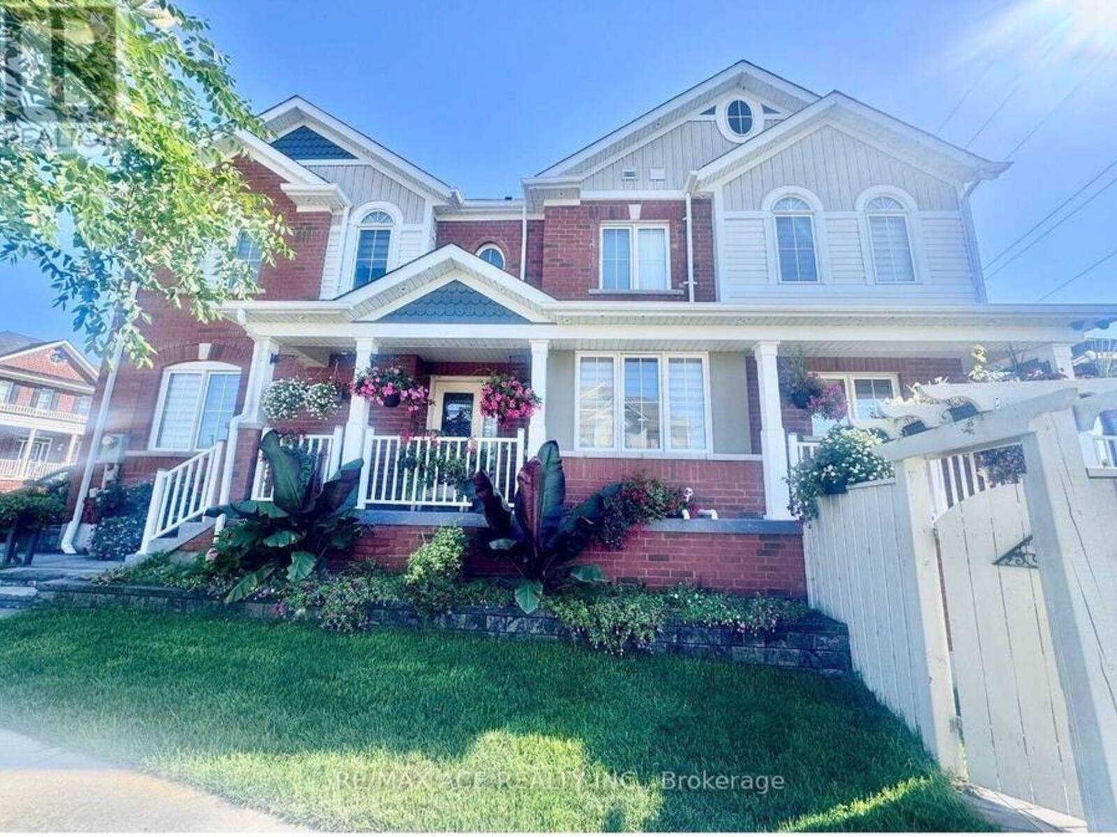 1011 CAMEO STREET, Pickering, Ontario L1X 0G3