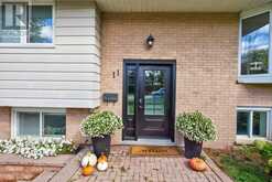11 MACLAREN AVENUE | Barrie Ontario | Slide Image Two