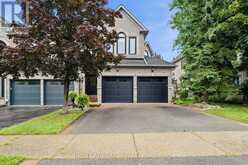 2121 PINEVALLEY CRESCENT | Oakville Ontario | Slide Image One