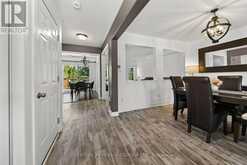 39 BOOTH STREET | Bradford West Gwillimbury Ontario | Slide Image Four