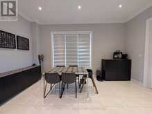 230 PARADELLE DRIVE | Richmond Hill Ontario | Slide Image Fifteen