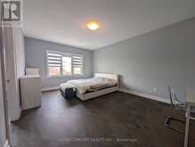 230 PARADELLE DRIVE | Richmond Hill Ontario | Slide Image Thirty