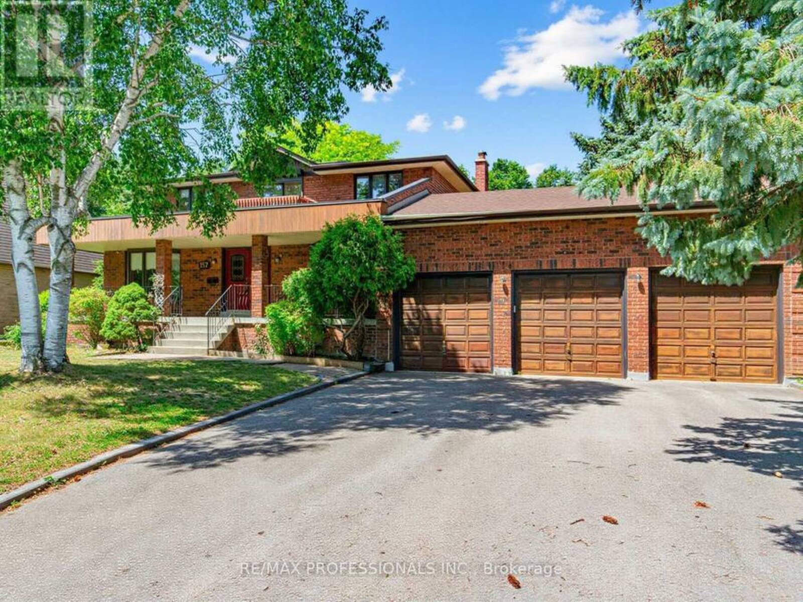 157 COON'S ROAD, Richmond Hill, Ontario L4E 2P7