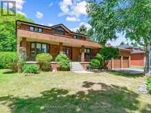 157 COON'S ROAD | Richmond Hill Ontario | Slide Image Two