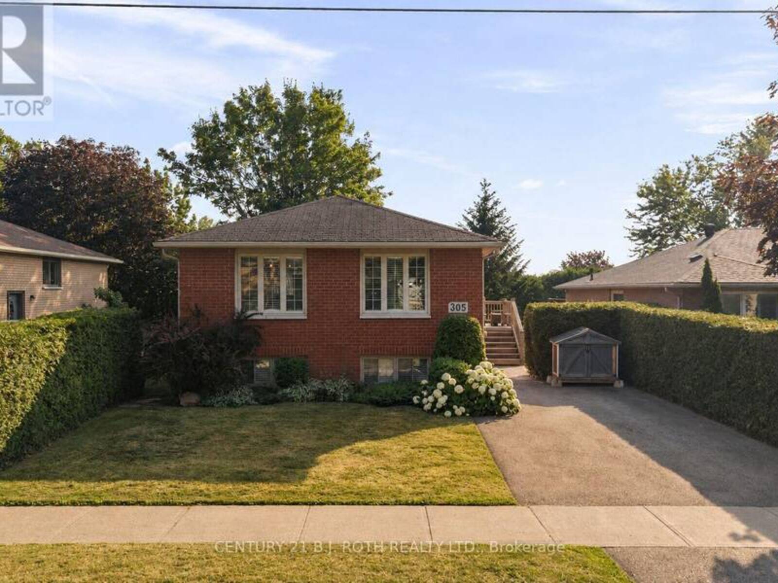 305 PARK STREET, Orillia, Ontario L3V 7R6
