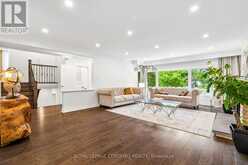 462 THE KINGSWAY | Toronto Ontario | Slide Image One