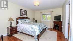 26 STAPLETON PLACE | Barrie Ontario | Slide Image Twelve
