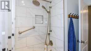26 STAPLETON PLACE | Barrie Ontario | Slide Image Eighteen