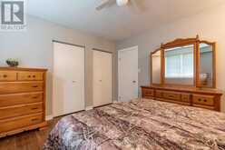 207 WARNICA ROAD | Barrie Ontario | Slide Image Fifteen