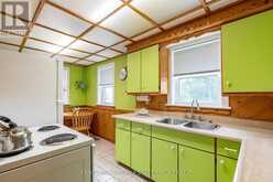 207 WARNICA ROAD | Barrie Ontario | Slide Image Nine