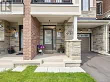 85 KEPPLE CIRCLE | Brampton Ontario | Slide Image Three