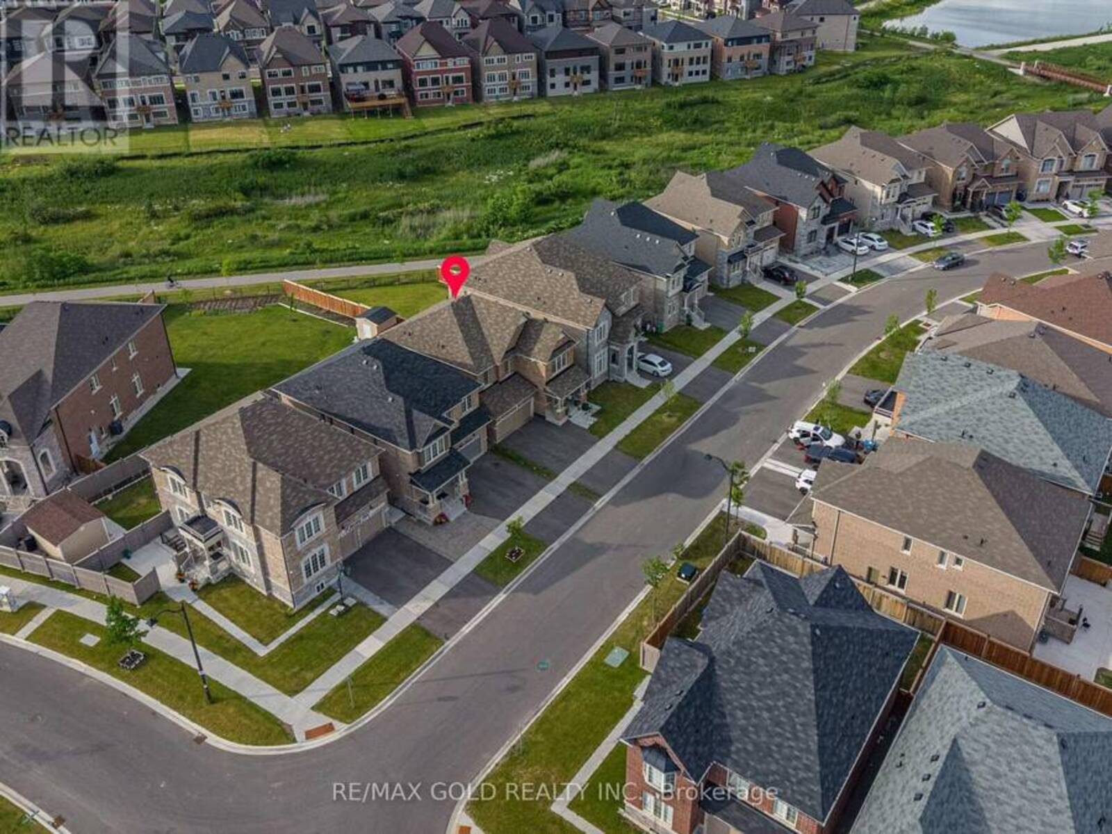66 PUFFIN CRESCENT, Brampton, Ontario L6R 4C3
