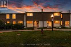 25 CRAIGLEIGH CRESCENT | Brampton Ontario | Slide Image Two