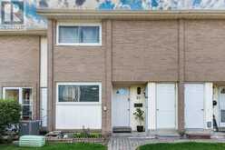 25 CRAIGLEIGH CRESCENT | Brampton Ontario | Slide Image Six