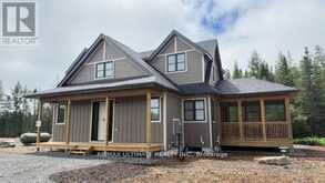 1005 HOLLY MEADOW COURT | Huntsville Ontario | Slide Image Two