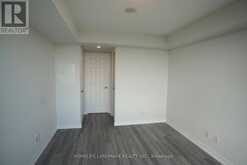 35 HOLLYWOOD AVENUE | Toronto Ontario | Slide Image Ten