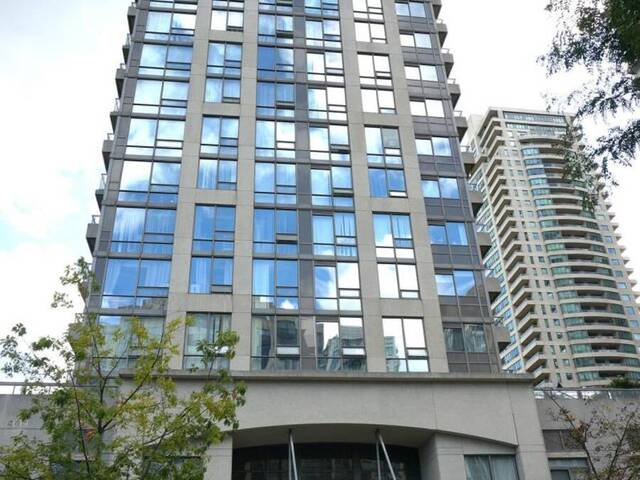 35 HOLLYWOOD AVENUE Toronto Ontario, M2N 0A9 - 3 Bedrooms Condo For Sale