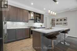 92 ROBB THOMPSON ROAD | East Gwillimbury Ontario | Slide Image Sixteen