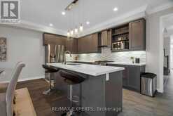 92 ROBB THOMPSON ROAD | East Gwillimbury Ontario | Slide Image Seventeen