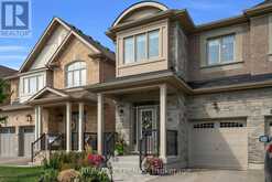 92 ROBB THOMPSON ROAD | East Gwillimbury Ontario | Slide Image Two