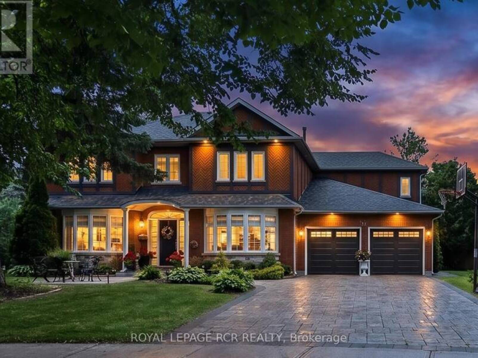 713 EXCELLER CIRCLE, Newmarket, Ontario L3X 1P4