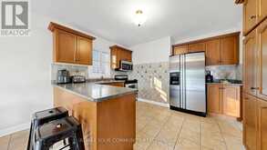 78 ZIPPORA DRIVE | Richmond Hill Ontario | Slide Image Ten