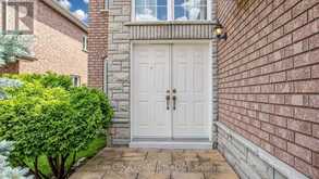 78 ZIPPORA DRIVE | Richmond Hill Ontario | Slide Image Two
