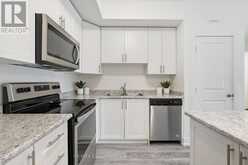 18 - 261 SKINNER ROAD | Hamilton Ontario | Slide Image Twelve