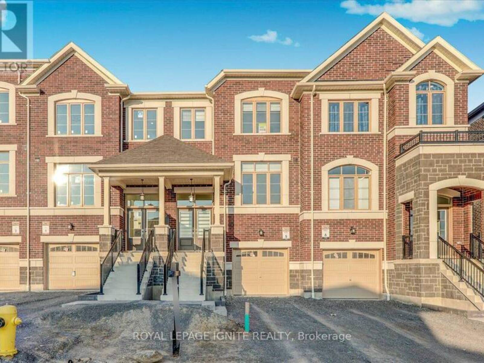 2815 ALBATROSS WAY, Pickering, Ontario L1X 0P6