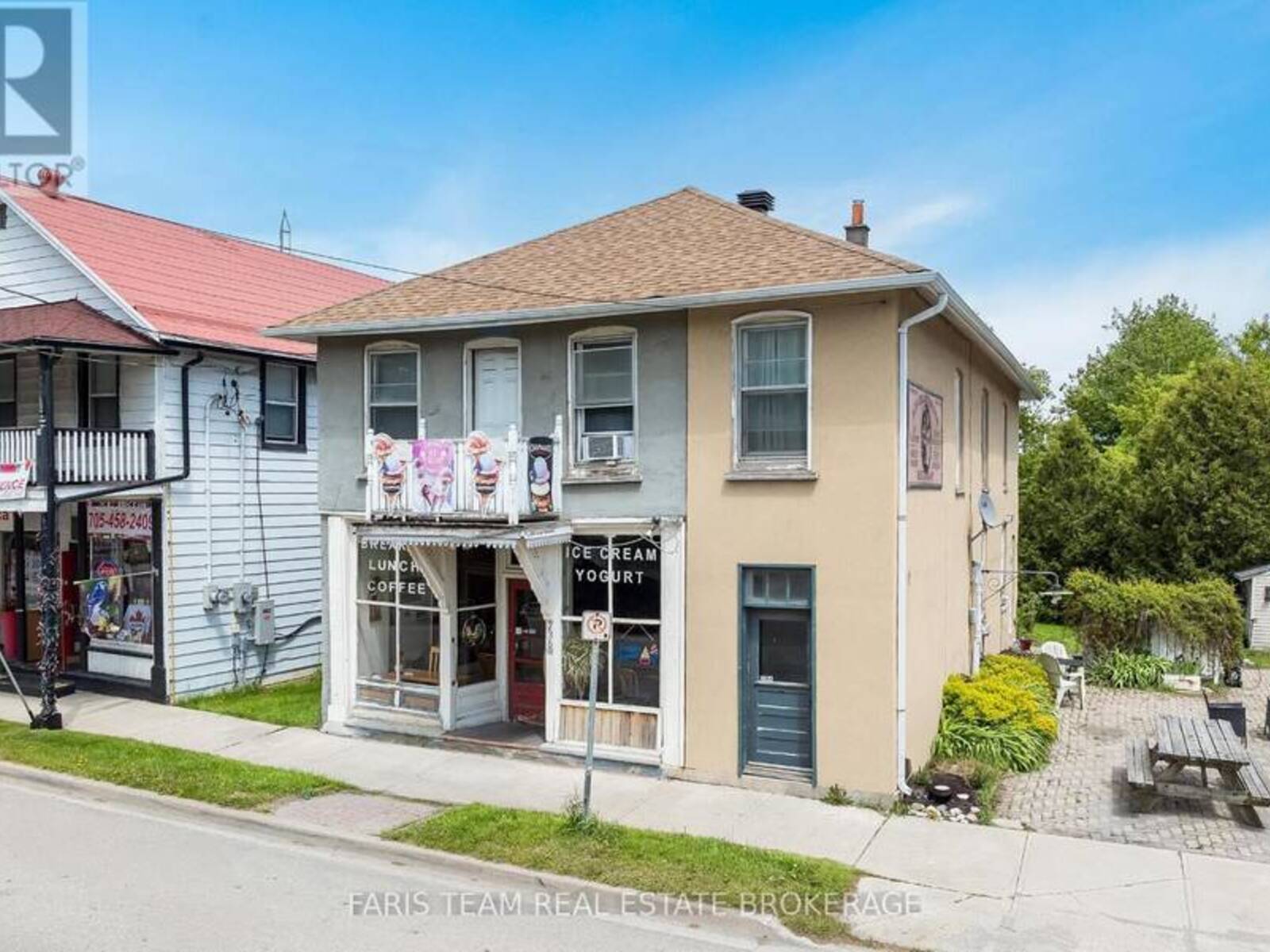 236 BARRIE STREET, Essa, Ontario L0L 2N0