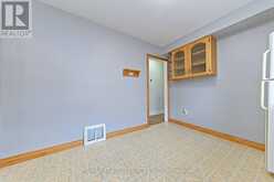 54 WOODWARD AVENUE | Brampton Ontario | Slide Image Fifteen