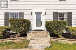 25 HOWARD AVENUE | Oakville Ontario | Slide Image Four