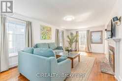 25 HOWARD AVENUE | Oakville Ontario | Slide Image Seven