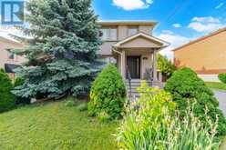 352 MAPLE LEAF DRIVE | Toronto Ontario | Slide Image One