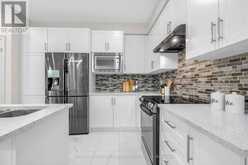 6 SHARONVIEW CRESCENT | East Gwillimbury Ontario | Slide Image Twelve
