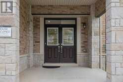 6 SHARONVIEW CRESCENT | East Gwillimbury Ontario | Slide Image Two