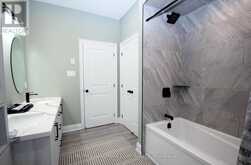 37 HILLSIDE DRIVE | Port Severn Ontario | Slide Image Nineteen
