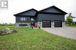 37 HILLSIDE DRIVE | Port Severn Ontario | Slide Image Two