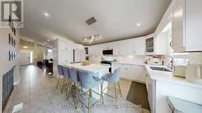 8655 WESTPORT DRIVE | Niagara Falls Ontario | Slide Image Thirteen