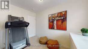 8655 WESTPORT DRIVE | Niagara Falls Ontario | Slide Image Twenty-eight