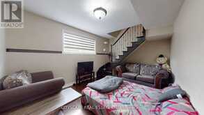 8655 WESTPORT DRIVE | Niagara Falls Ontario | Slide Image Forty