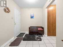 41 COE DRIVE | Ajax Ontario | Slide Image Five