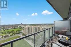PH 10 - 55 ONEIDA CRESCENT | Richmond Hill Ontario | Slide Image Fifteen