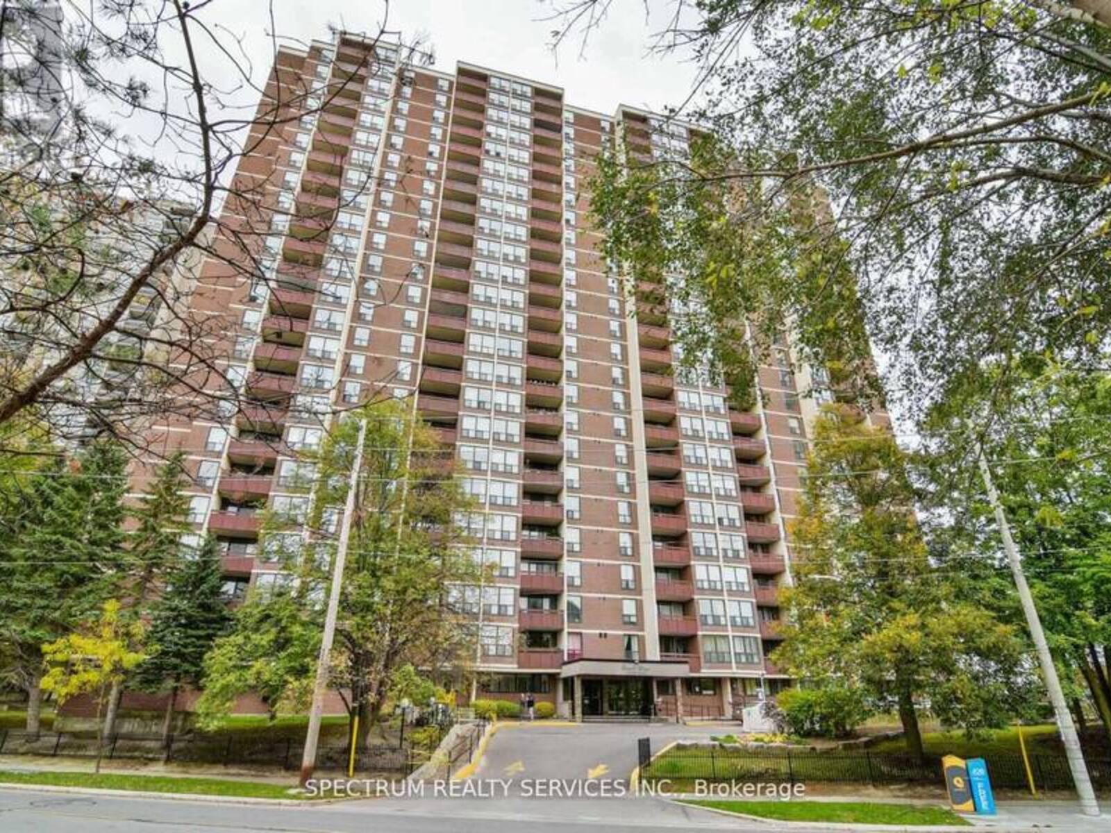85 EMMETT AVENUE, Toronto, Ontario M6M 5A2