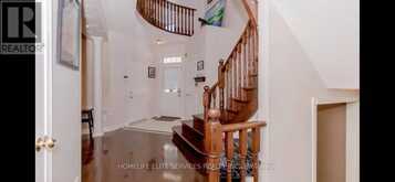 73 LONG ISLAND CRESCENT | Toronto Ontario | Slide Image Eleven