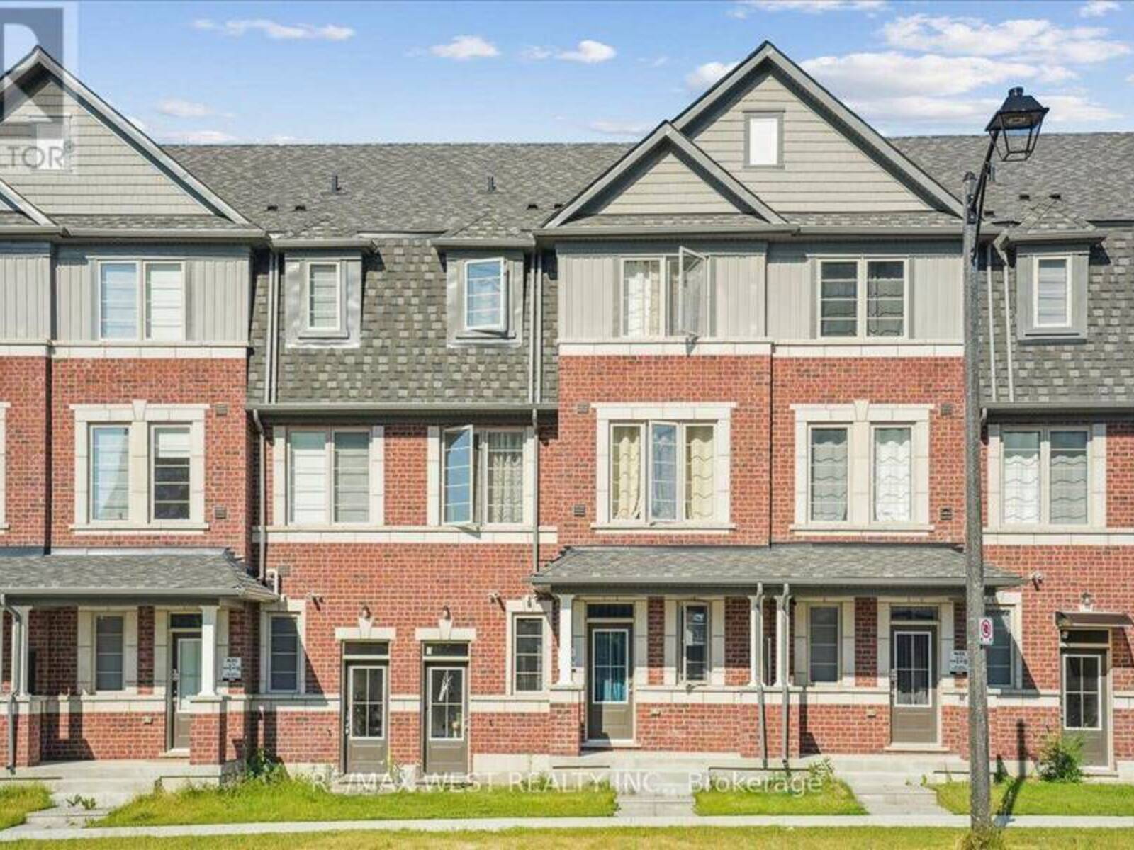 115 AIR DANCER CRESCENT, Oshawa, Ontario L1L 0V3