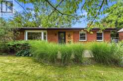 1244 DE QUINCY CRESCENT | Burlington Ontario | Slide Image One