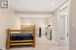 11 SIMON COURT | Waterford Ontario | Slide Image Thirty-three