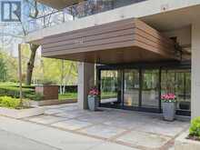 401 - 10 AVOCA AVENUE | Toronto Ontario | Slide Image Thirty-two