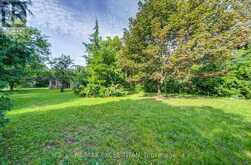 1098 KENT AVENUE | Oakville Ontario | Slide Image Three